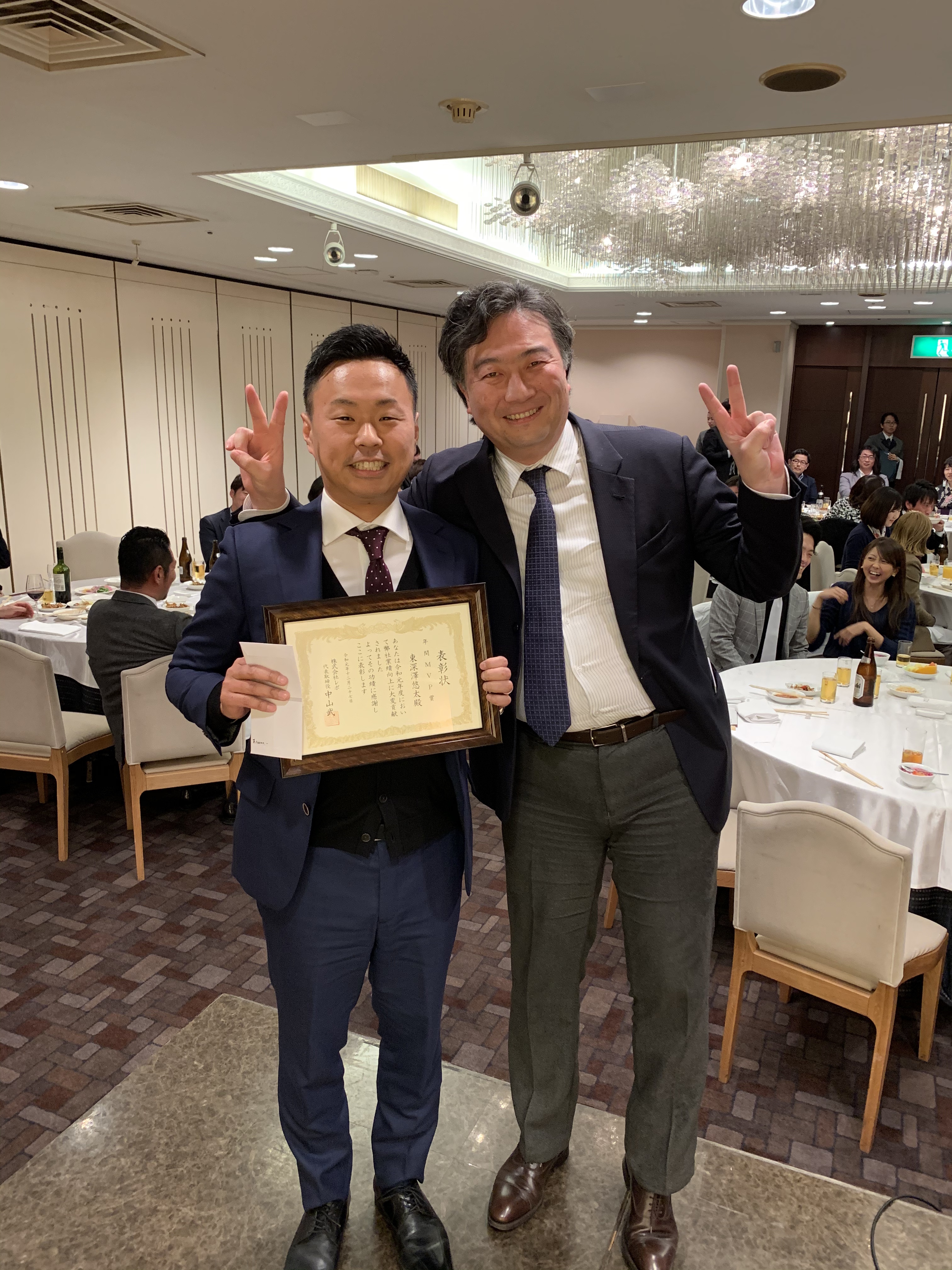 レボ,2019年MVP,美容ディーラー,トキオ インカラミ,コスメイカー,アジュバン